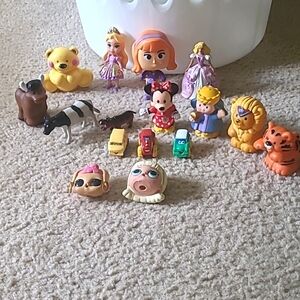 Vtg-Hasbro,Disney,Little People,Mattel,Animals  bundle:16 pcs.Toys-Cake Toppers.